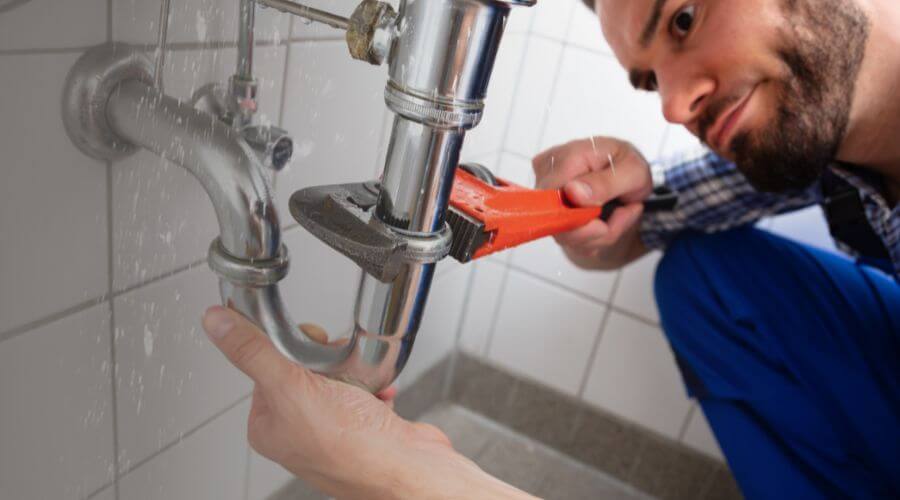 Expert burst pipe repair services in Sidney, NE